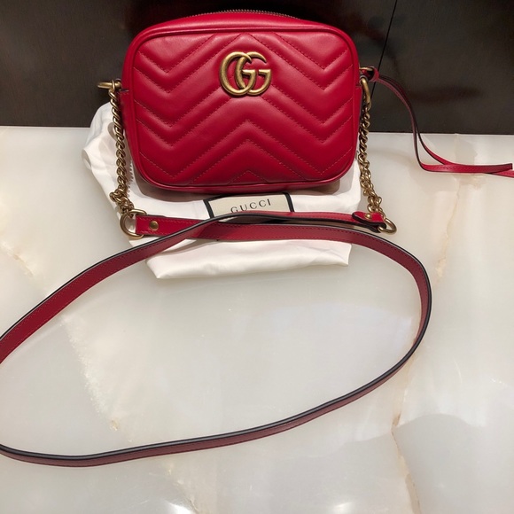 Gucci Handbags - Gucci marmont mini  matelasse shoulder bag in red